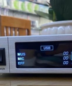Vang co JBL K600 thiet ke sang trong