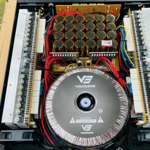 Cục đẩy 4 kênh V3 Acoustic V1500 Plus 13 z5645098291658 172c891b53672a8858b57736ddf598c0