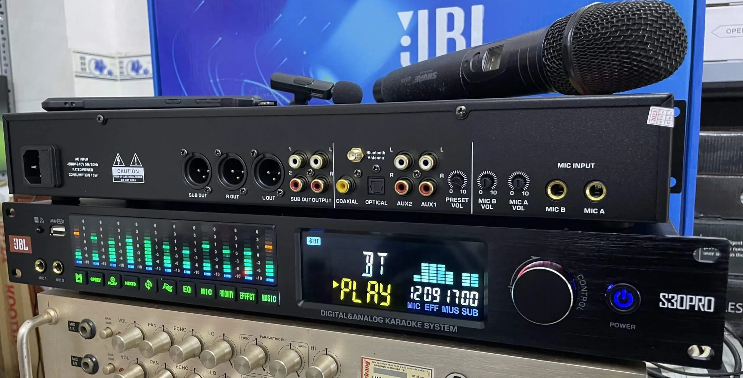 Vang cơ lai số JBL S30 Pro | Revert | Chống hú | BH 12 tháng 2 vang-co-lai-so-jbl-s30-pro